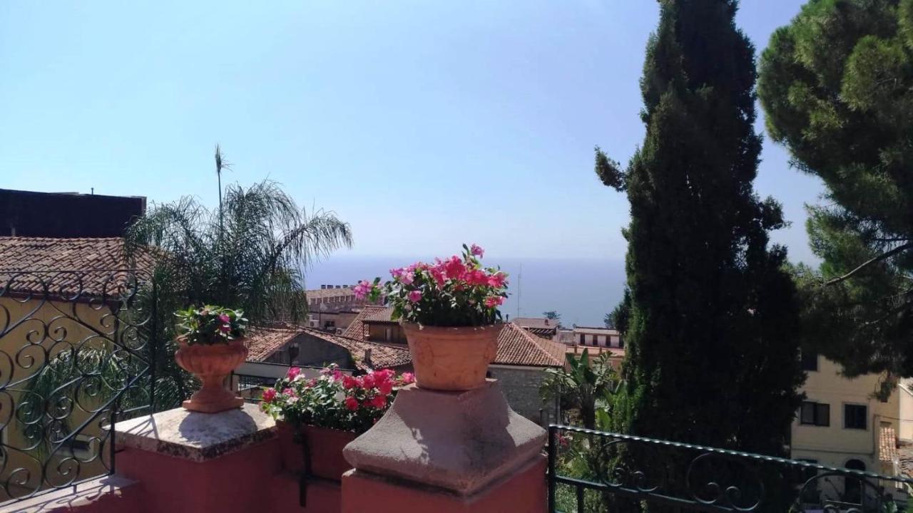 Continental Hotel 3*