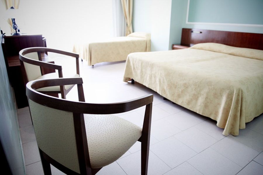 Continental Hotel 3*