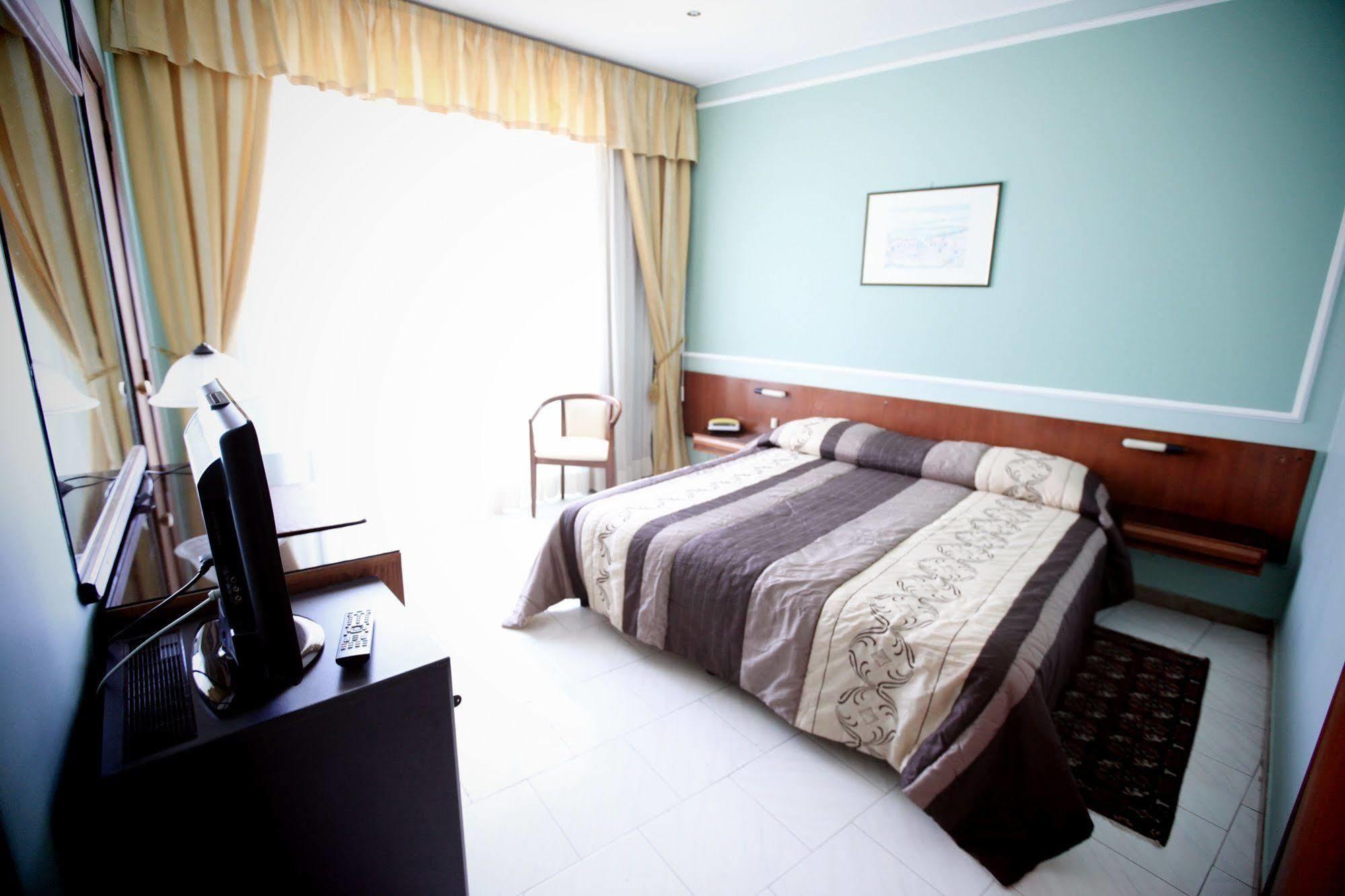 Hotel Continental 3*
